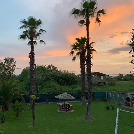 公寓式酒店 7连7公寓式酒店 4*