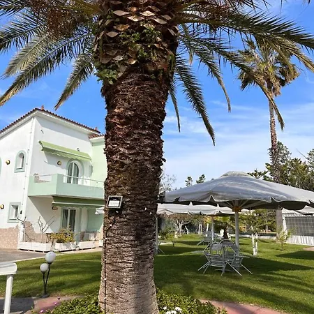 公寓式酒店 7连7公寓式酒店 4*