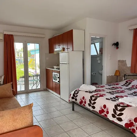 公寓式酒店 7连7公寓式酒店 4*