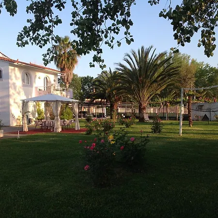 Aparthotel 7syn7 2*